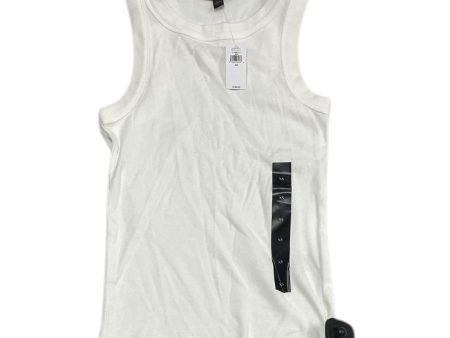 Top Sleeveless Basic By Banana Republic In White, Size: Xs Supply