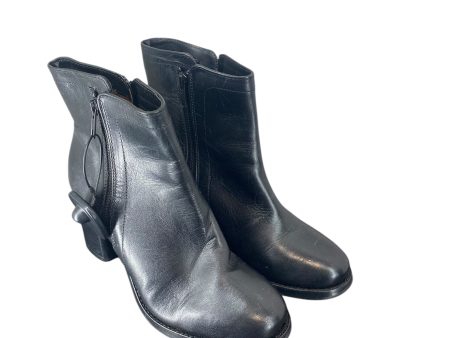 Boots Ankle Heels By Frye In Black, Size: 7 Cheap