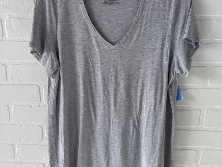 Top Short Sleeve Basic By Hue In Grey, Size: L on Sale