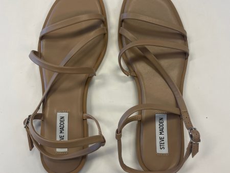 Sandals Flats By Steve Madden In Tan, Size: 9 on Sale