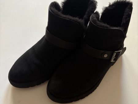 Boots Ankle Flats By Ugg In Black, Size: 5 For Sale