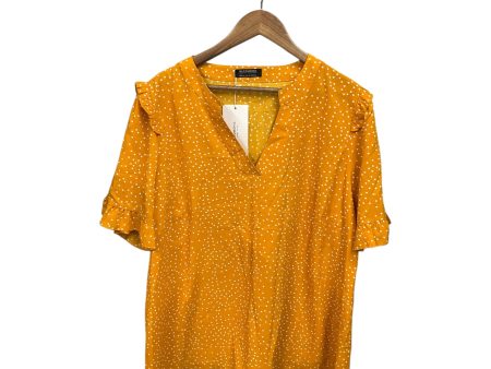 Top Short Sleeve By Clothes Mentor In Yellow, Size: 3x Discount